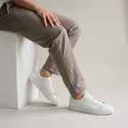 Voyager on foot, seated